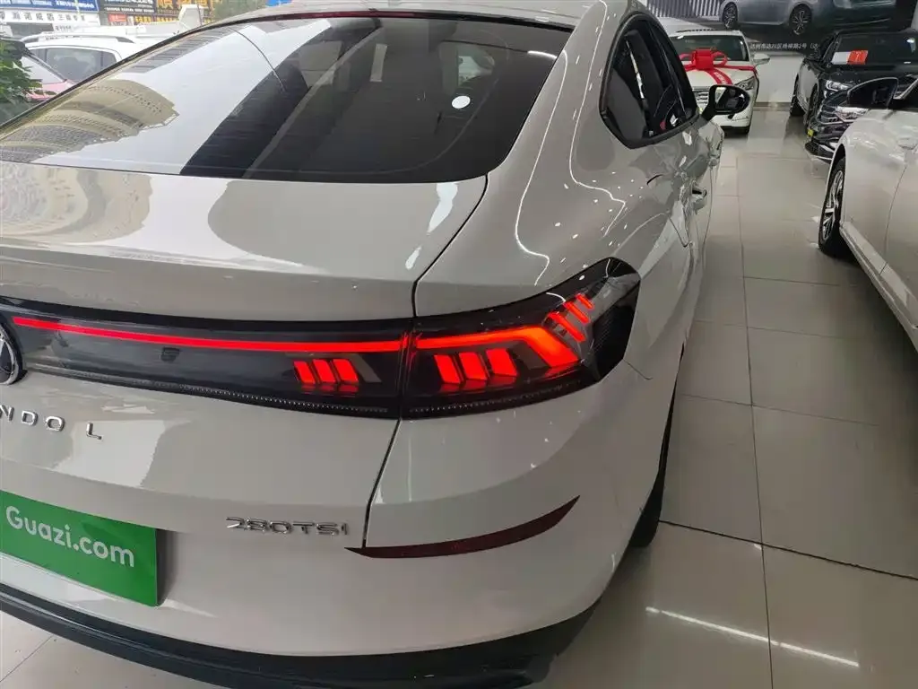 Volkswagen Lamando 2022 из CN, фото 2