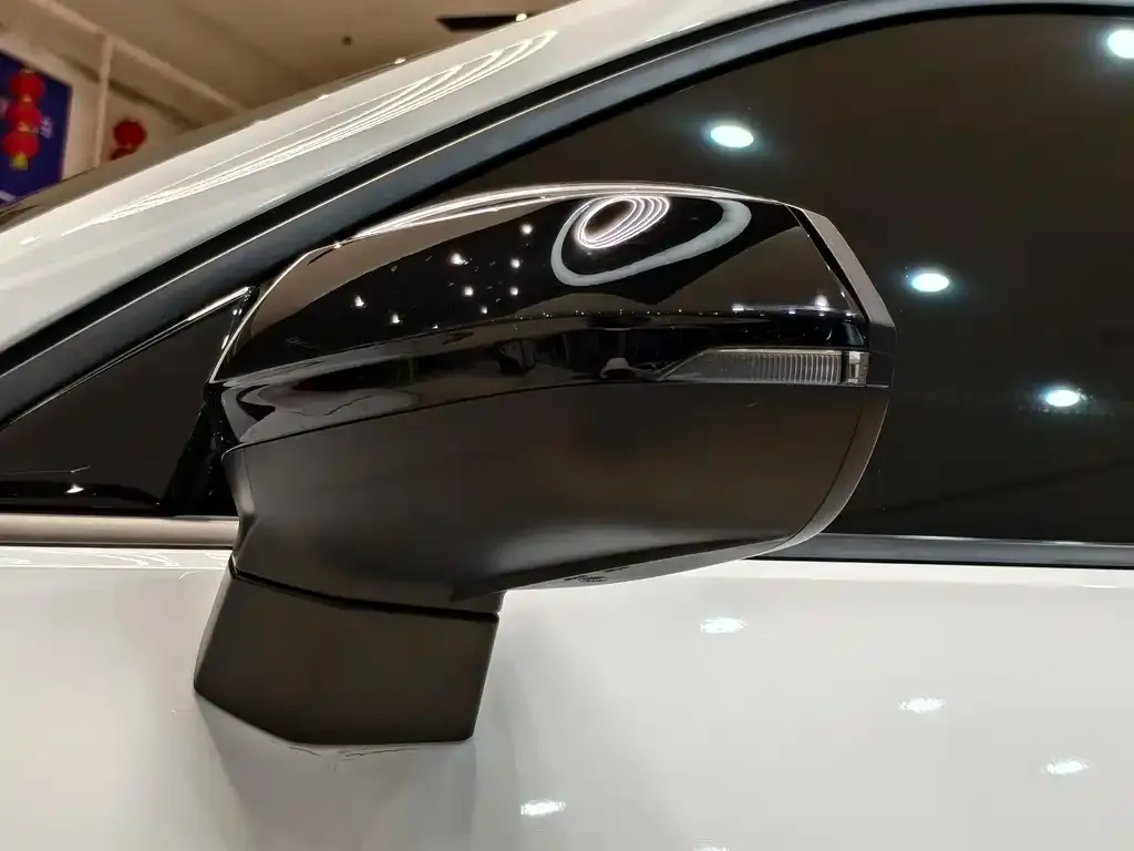 Audi Q2L 2021 из CN, фото 2