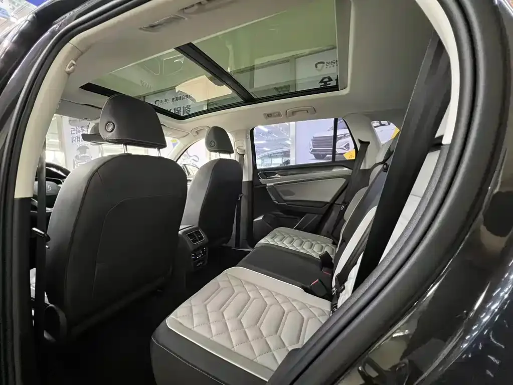 Volkswagen Tayron 2022 из CN, фото 7