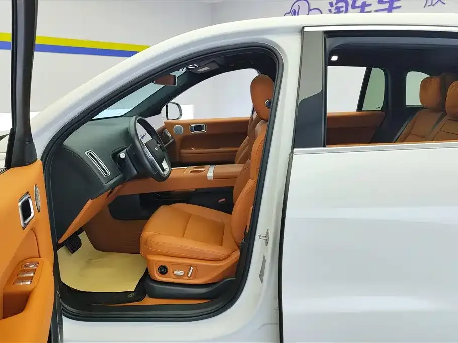 Li Auto L6 2024 из CN, фото 2