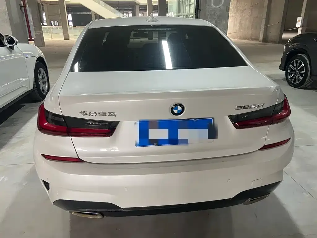 BMW 3 Series 2022 из CN, фото 8