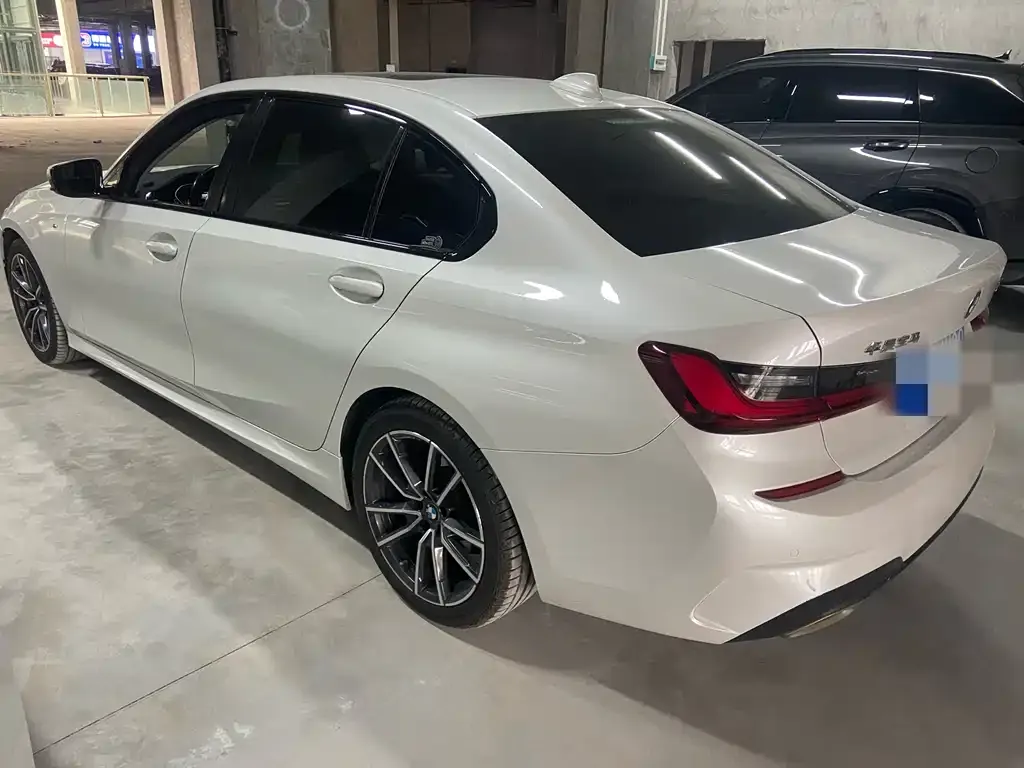 BMW 3 Series 2022 из CN, фото 3