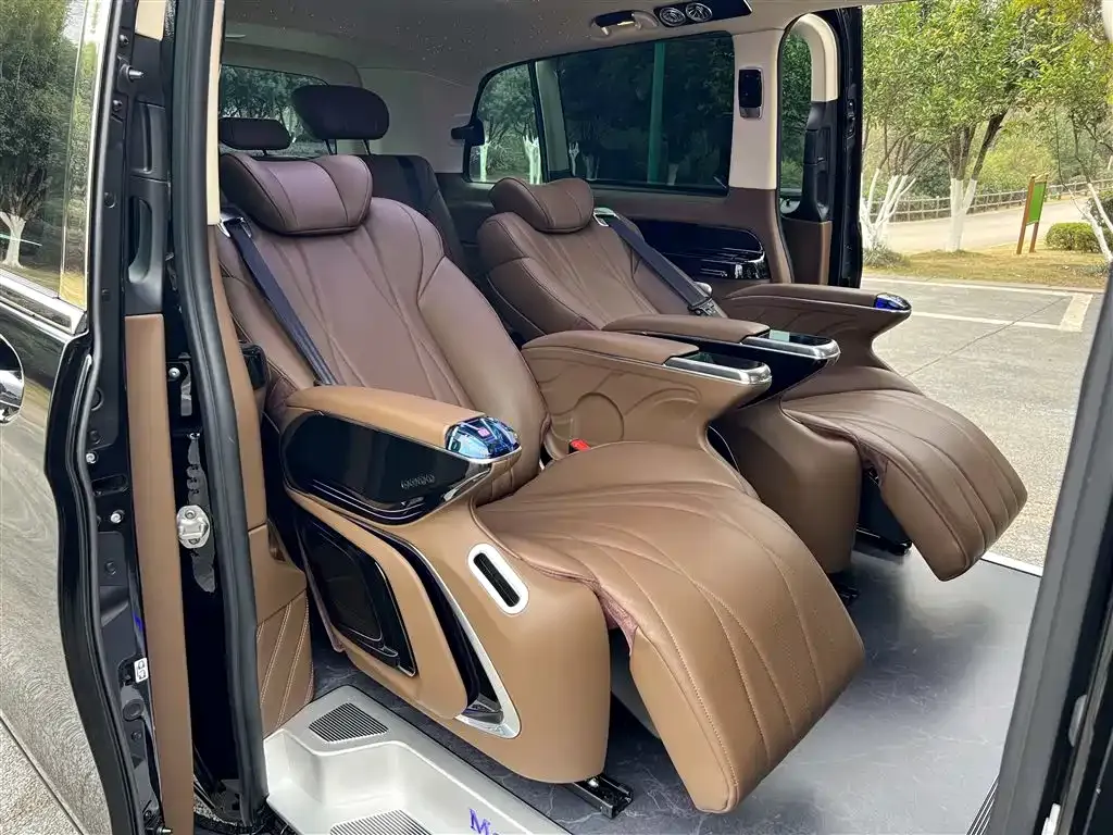 Mercedes-Benz Vito 2025 из CN, фото 5
