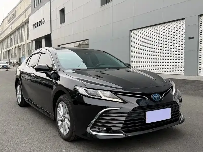 Toyota Camry 2023 из CN, фото 9