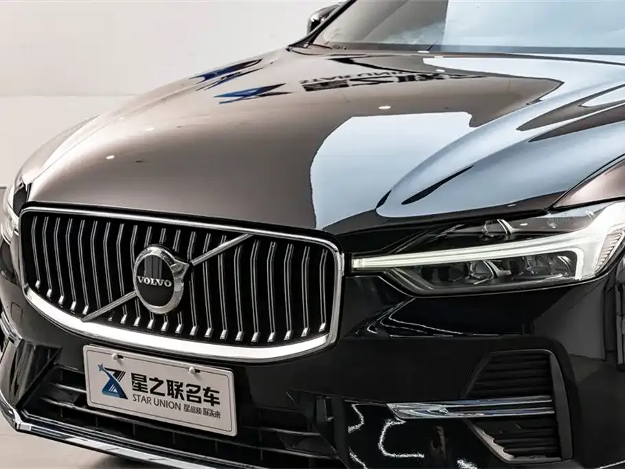 Volvo XC60 2021 из CN, фото 6