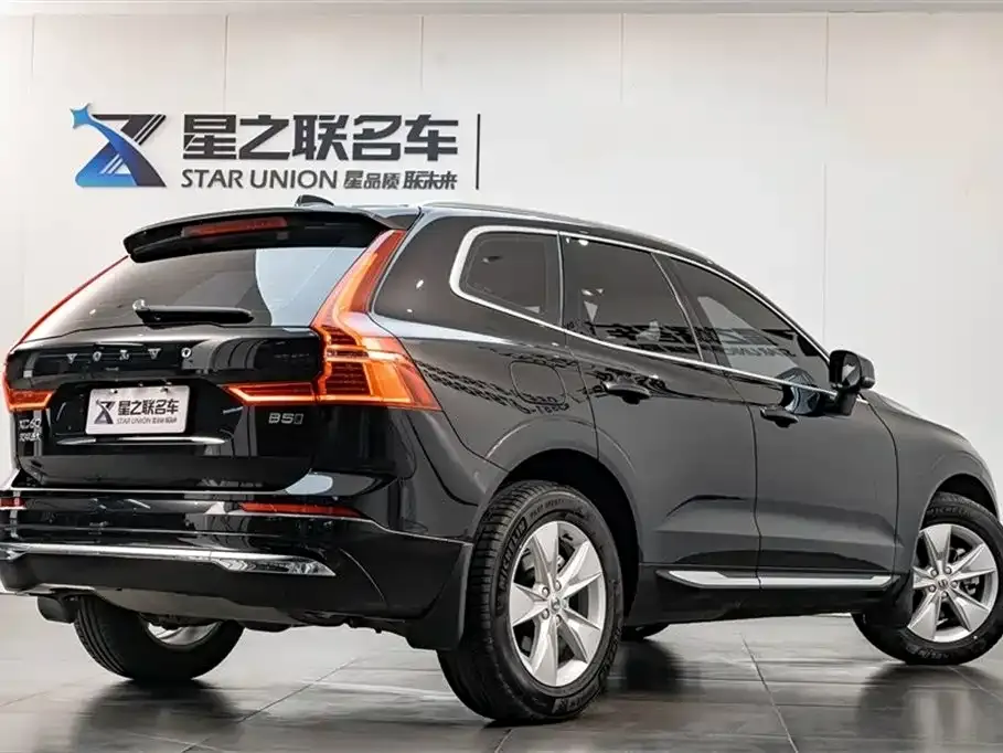 Volvo XC60 2021 из CN, фото 9