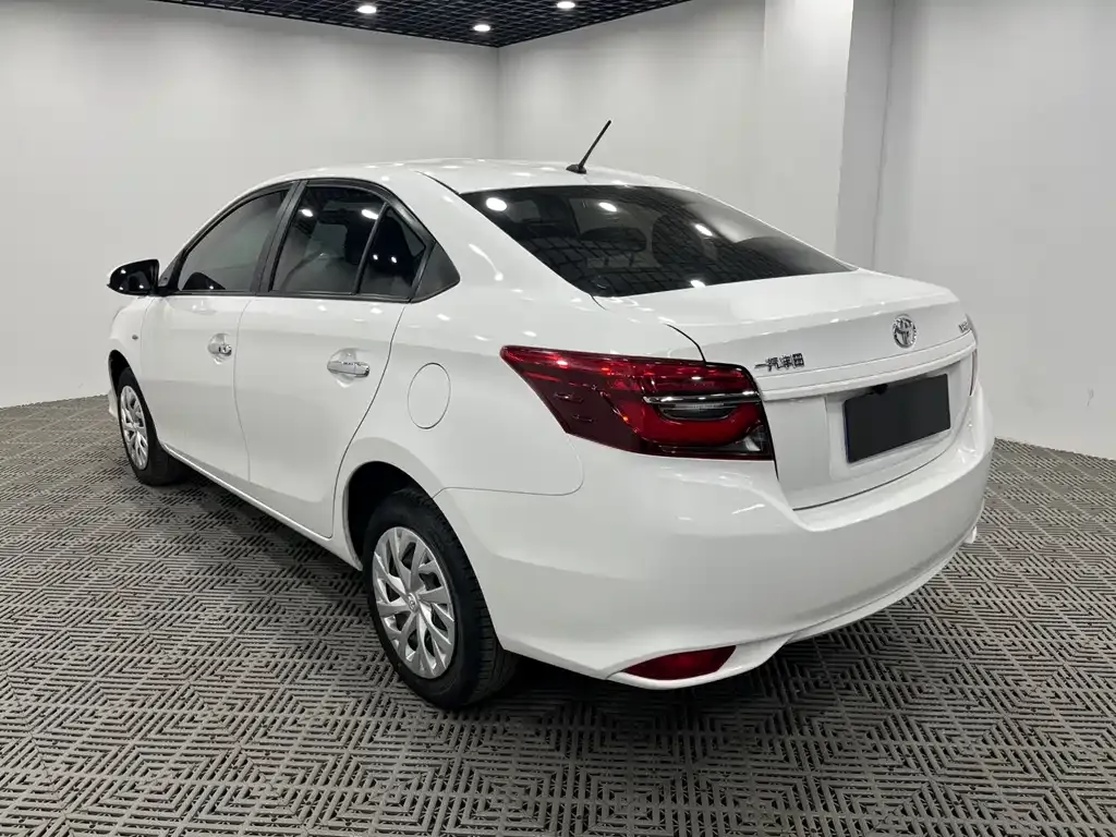 Toyota Vios 2023 из CN, фото 5