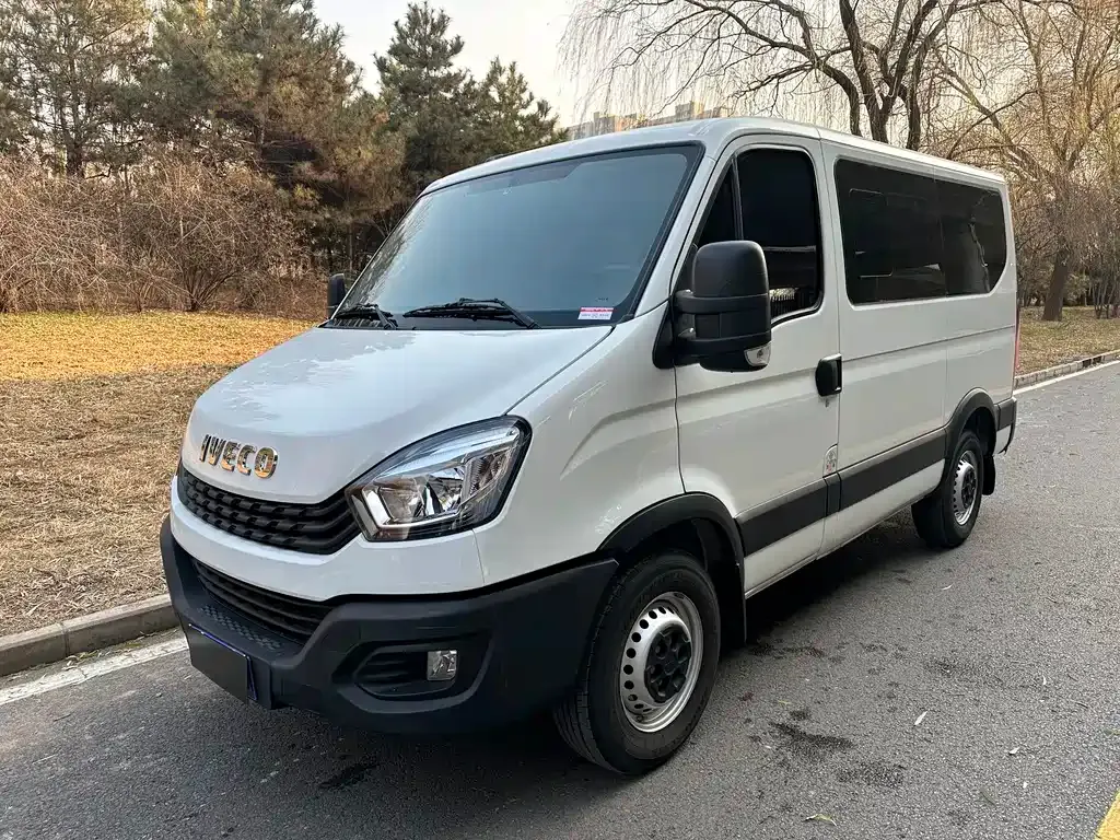IVECO Ousheng 2024 из CN, фото 9