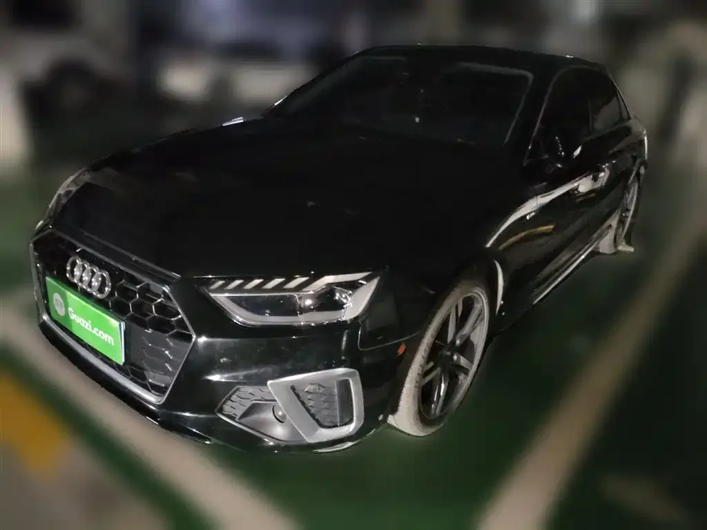 Audi A4L 2021 из CN, фото 1