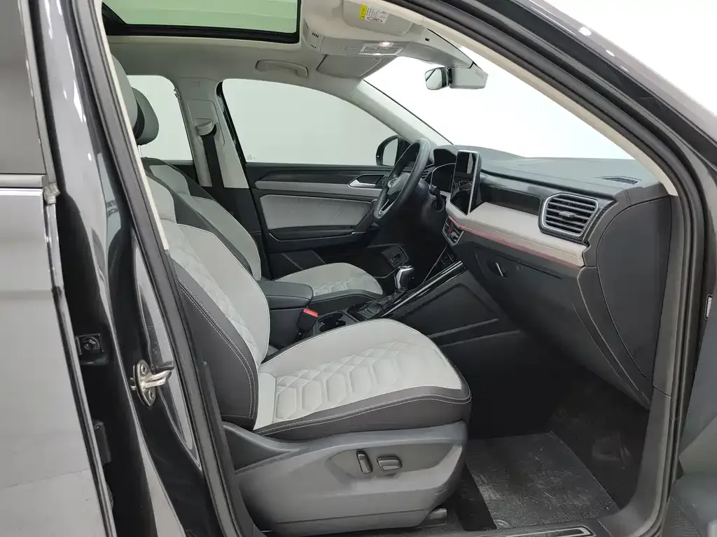 Volkswagen Tayron 2023 из CN, фото 8