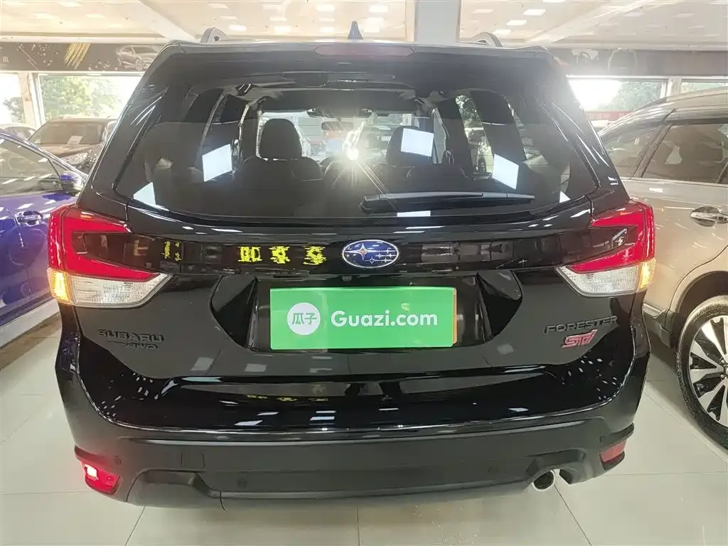 Subaru Forester 2024 из CN, фото 7