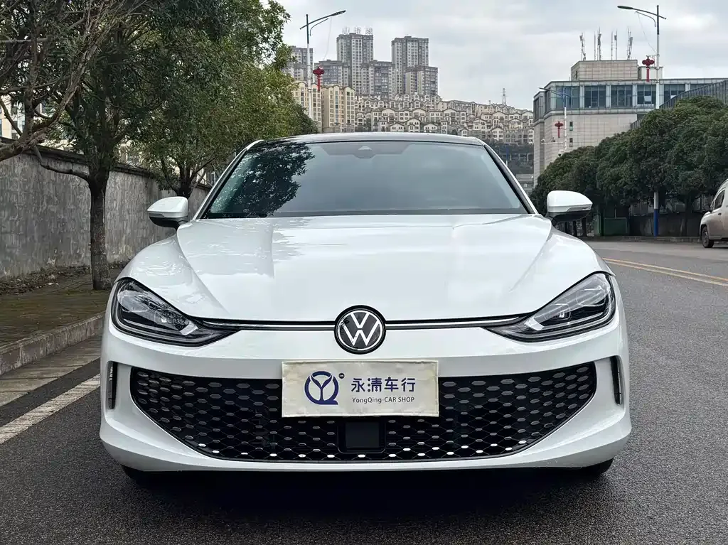 Volkswagen Lamando 2024 из CN, фото 2