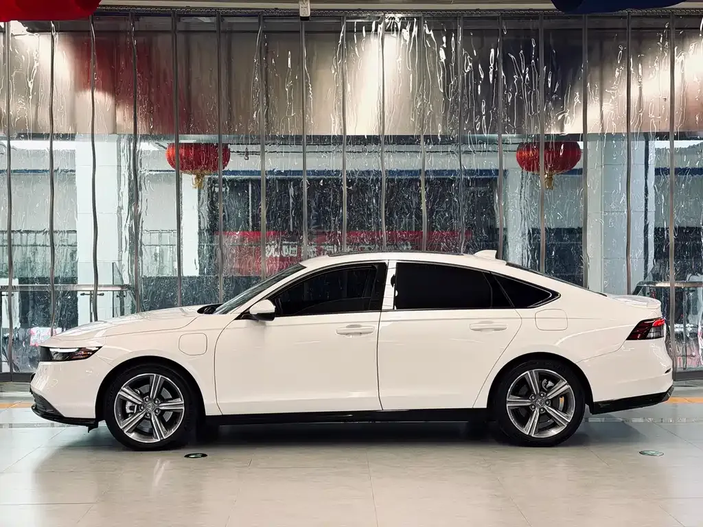 Honda Accord New Energy 2024 из CN, фото 3