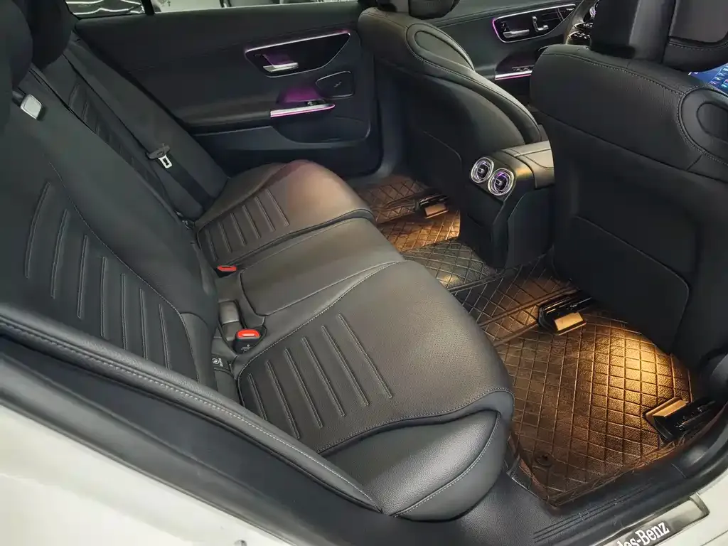 Mercedes-Benz C-Class 2024 из CN, фото 3