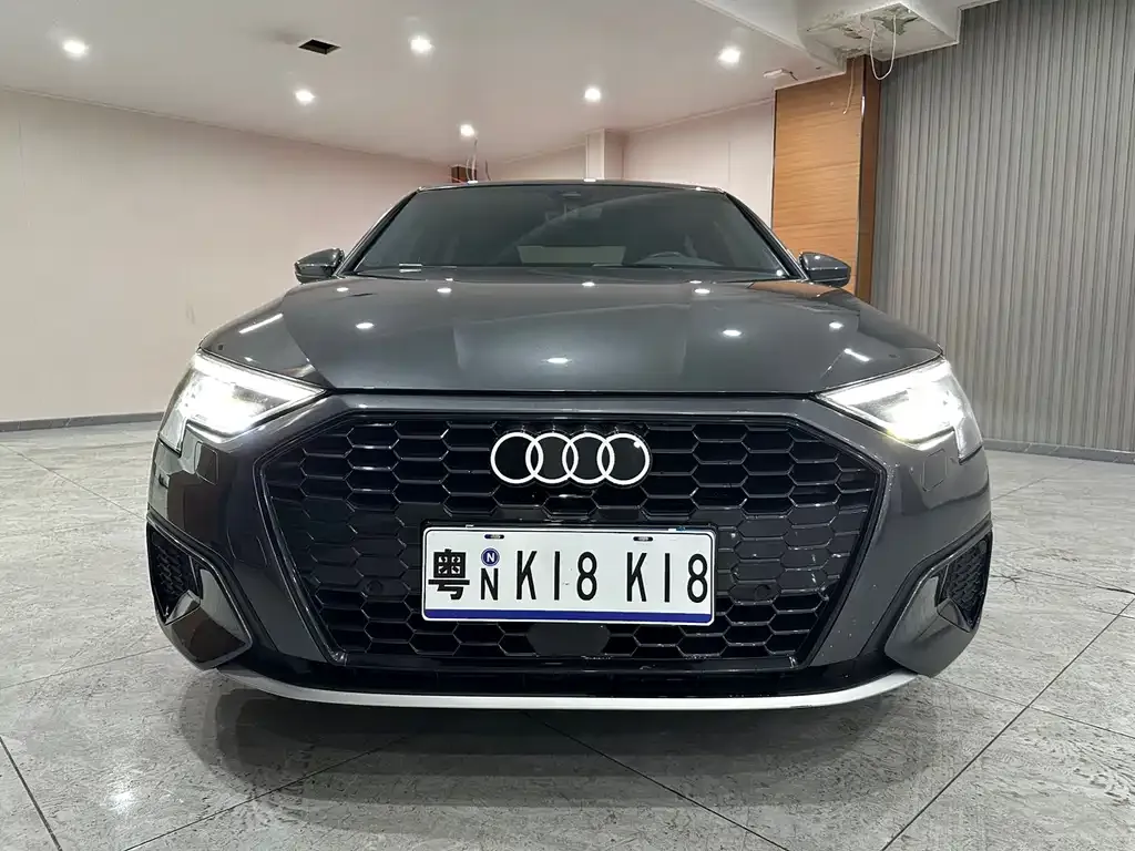 Audi A3 2021 из CN, фото 2
