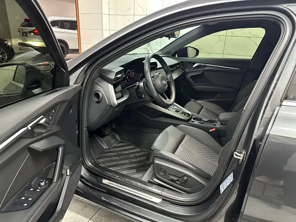 Audi A3 2021 из CN, фото 8