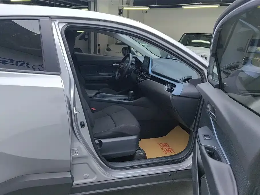 Toyota IZOA 2021 из CN, фото 6