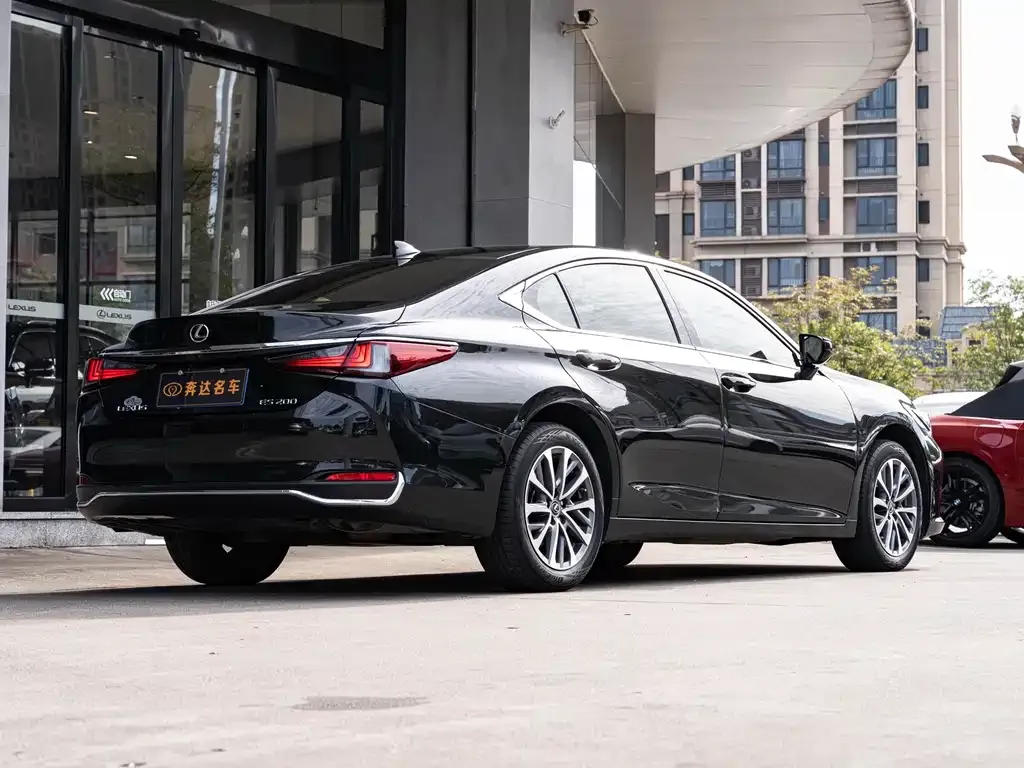 Lexus ES 2024 из CN, фото 3