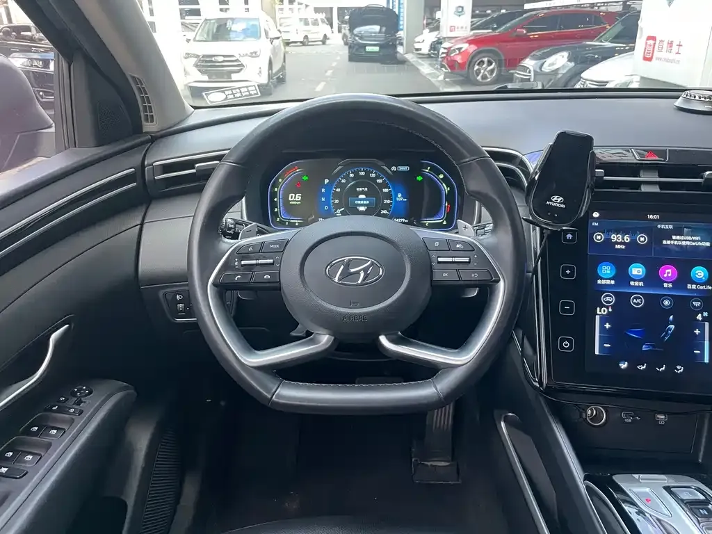 Hyundai Tucson 2022 из CN, фото 9