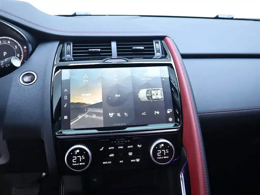 Jaguar E-PACE 2023 из CN, фото 3