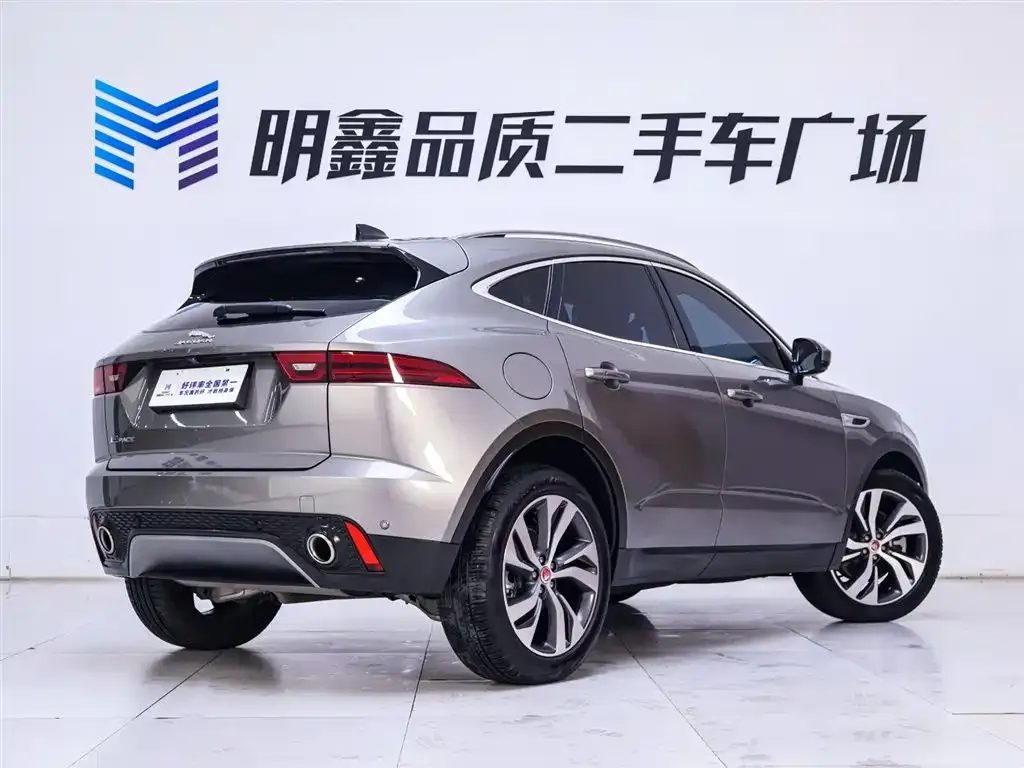 Jaguar E-PACE 2023 из CN, фото 2