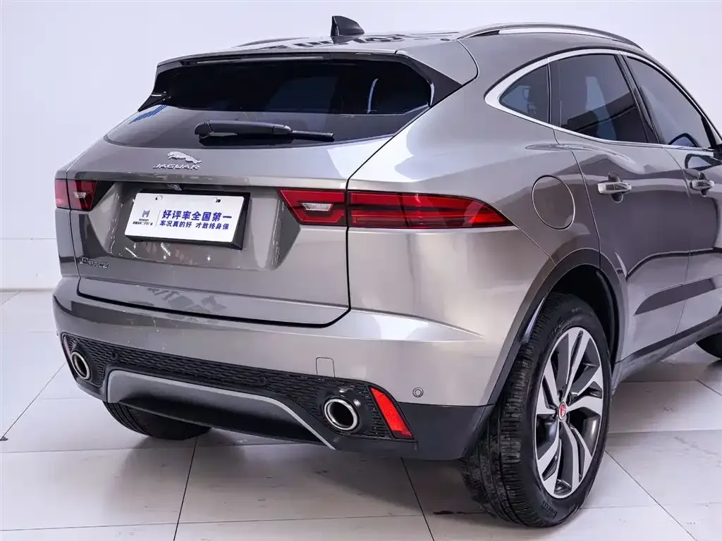 Jaguar E-PACE 2023 из CN, фото 9