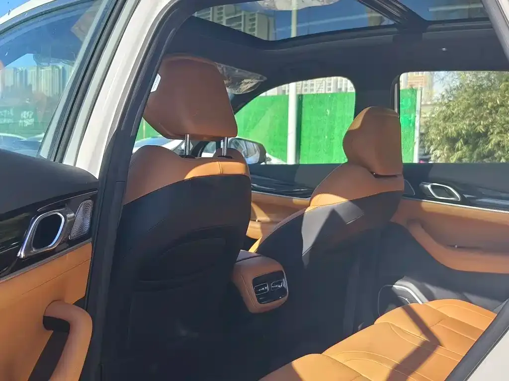 Geely Boyue L 2025 из CN, фото 5