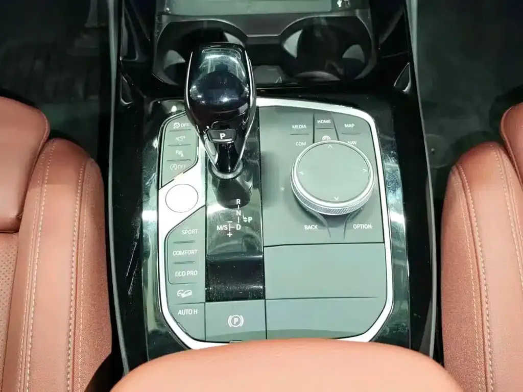BMW X3 2025 из CN, фото 9