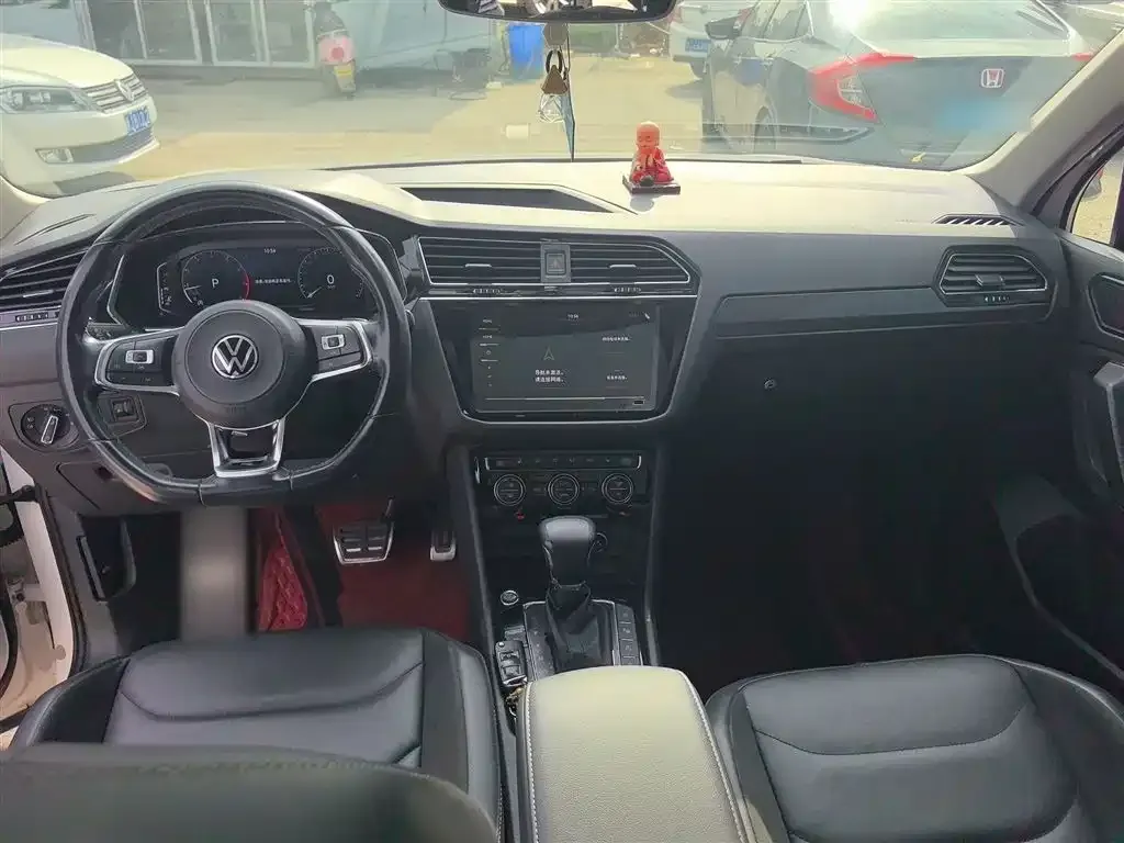 Volkswagen Tiguan L 2021 из CN, фото 10
