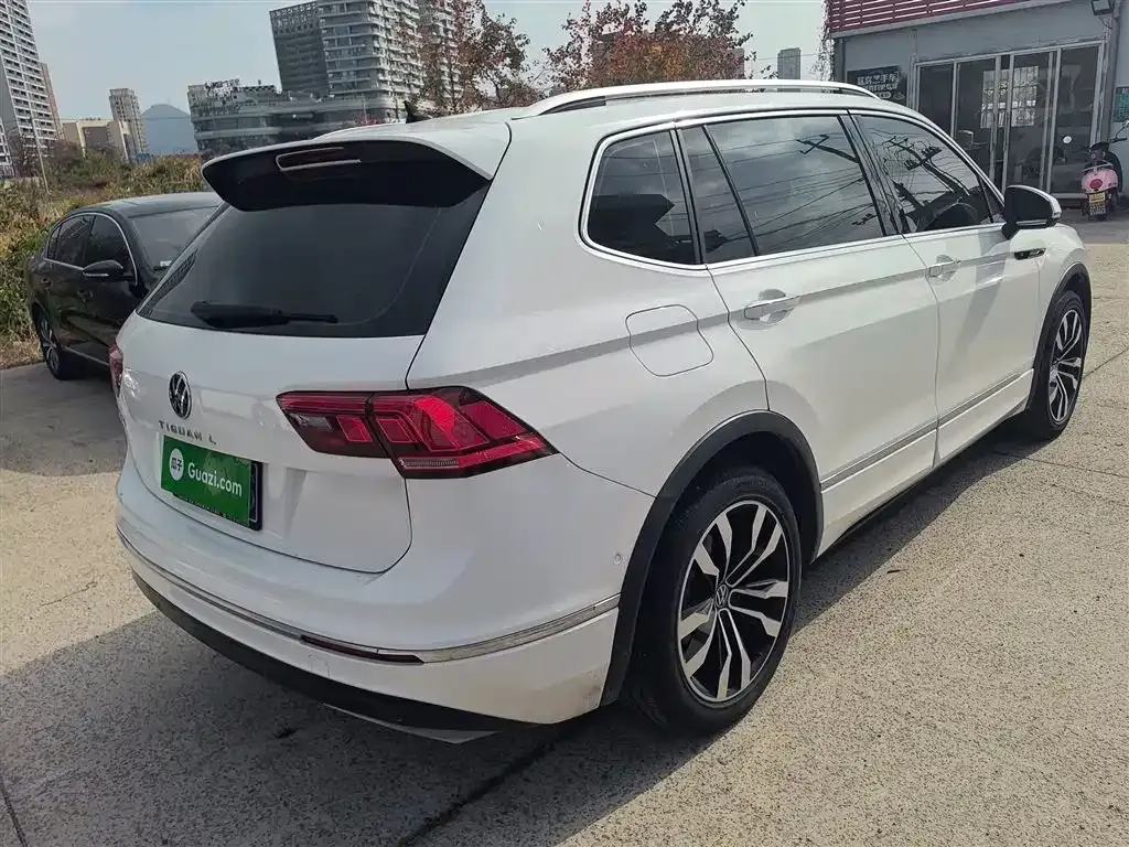 Volkswagen Tiguan L 2021 из CN, фото 7