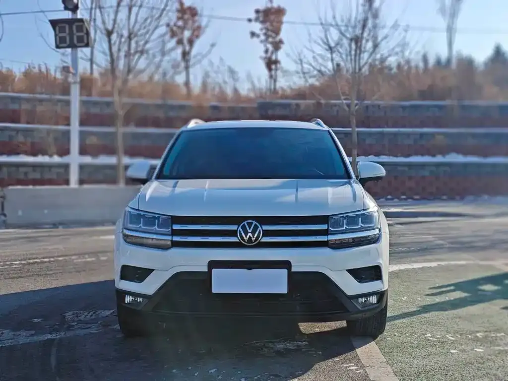 Volkswagen Tharu 2021 из CN, фото 10