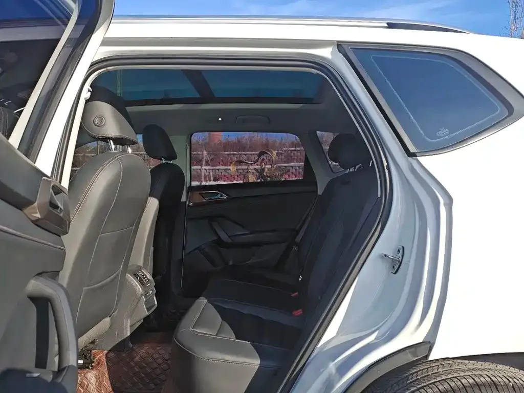 Volkswagen Tharu 2021 из CN, фото 6