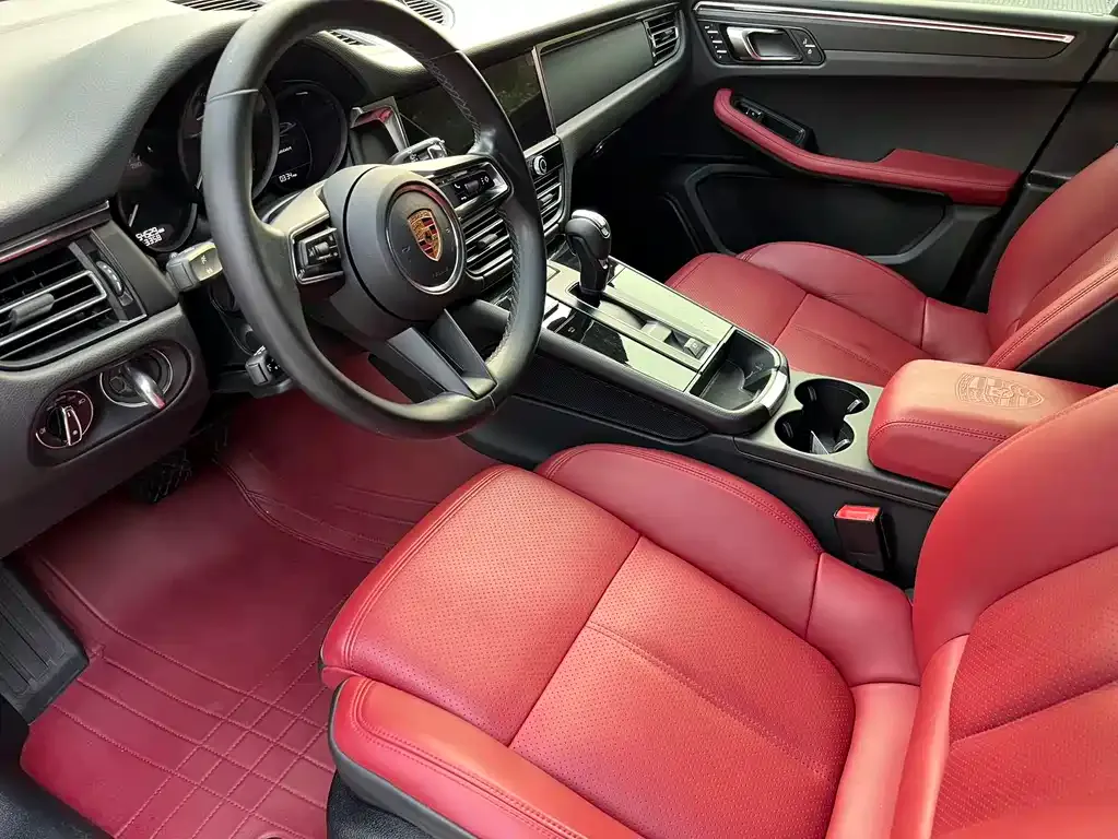 Porsche Macan 2023 из CN, фото 3