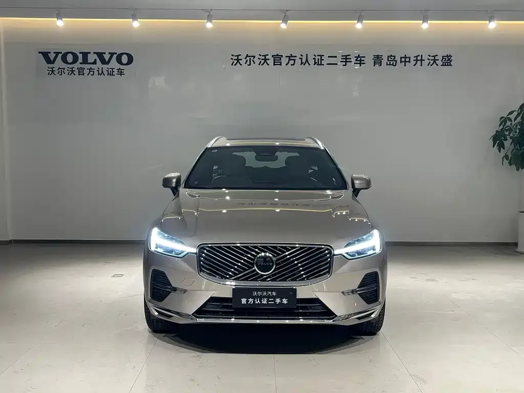 Volvo XC60 — фото 4