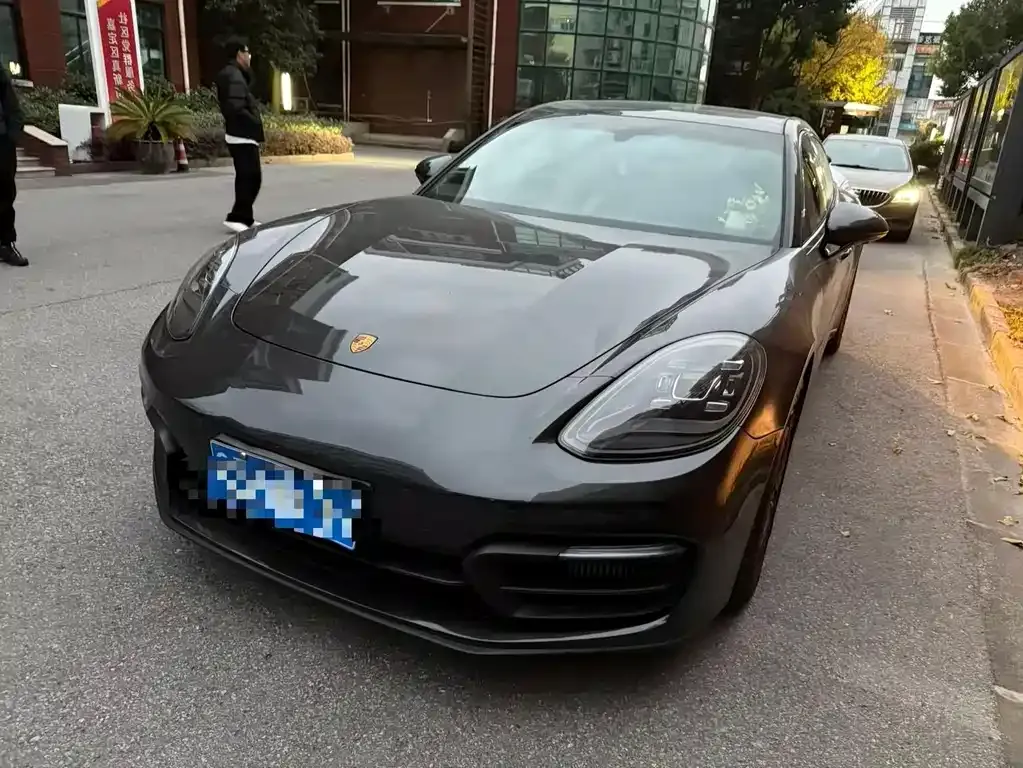 Porsche Panamera 2022 из CN, фото 1