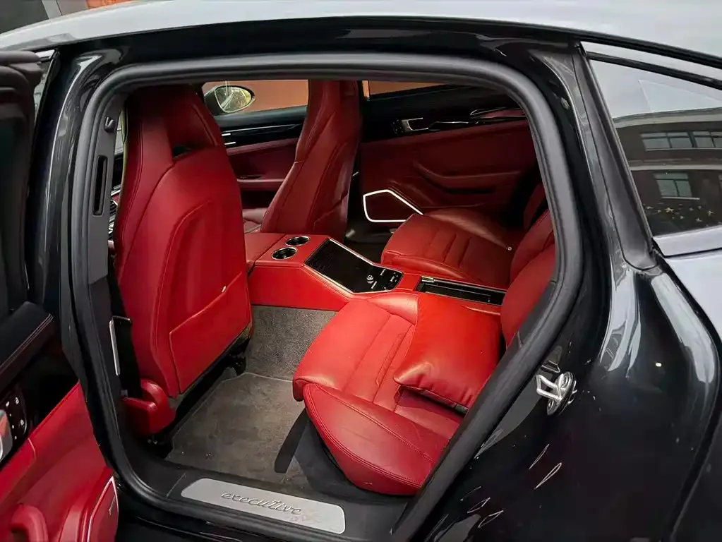 Porsche Panamera 2022 из CN, фото 4