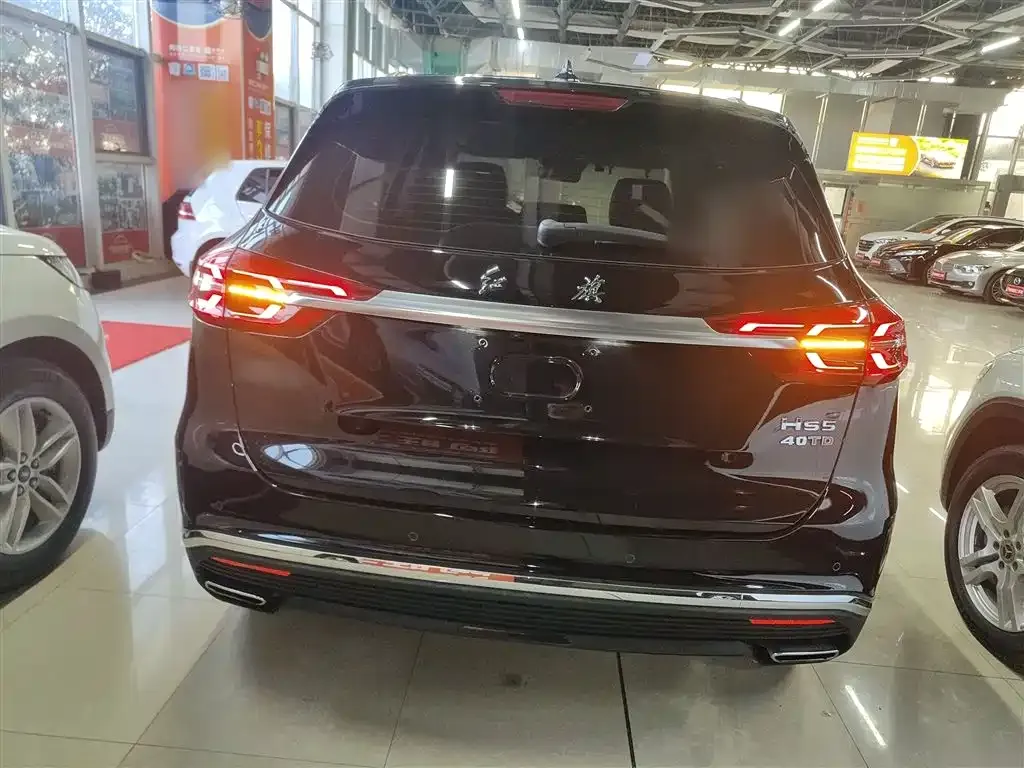Hongqi HS5 2022 из CN, фото 2