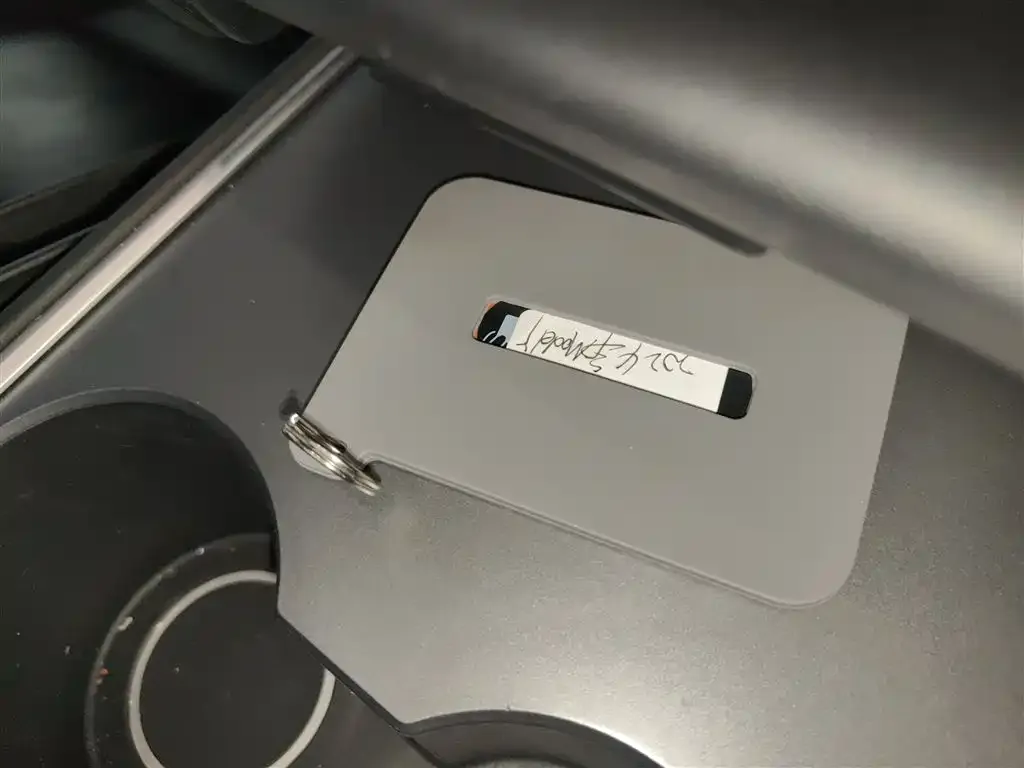 Tesla Model Y 2024 из CN, фото 2