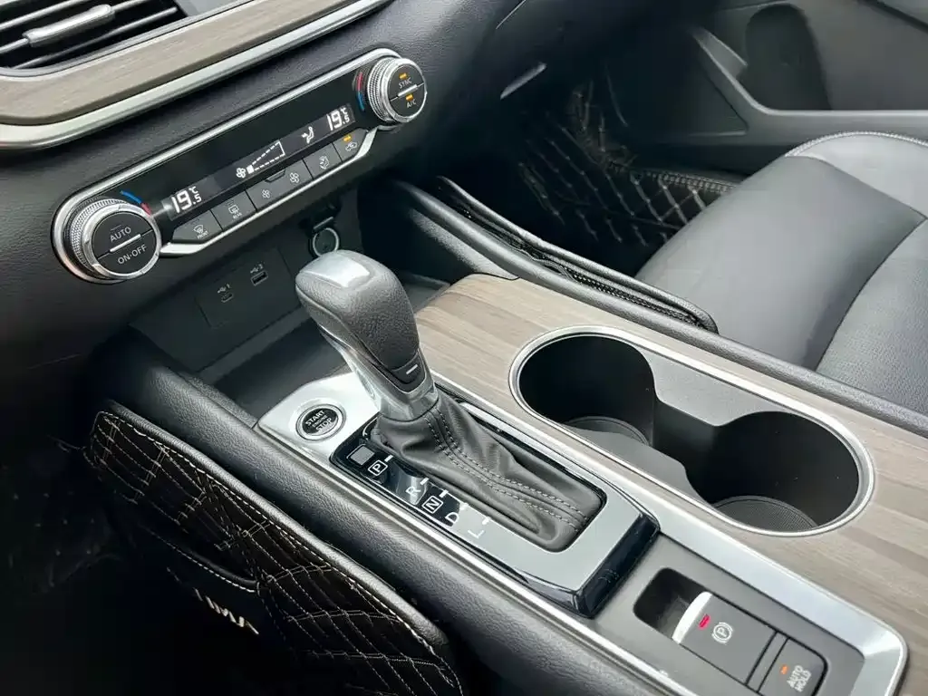 Nissan Teana 2021 из CN, фото 8