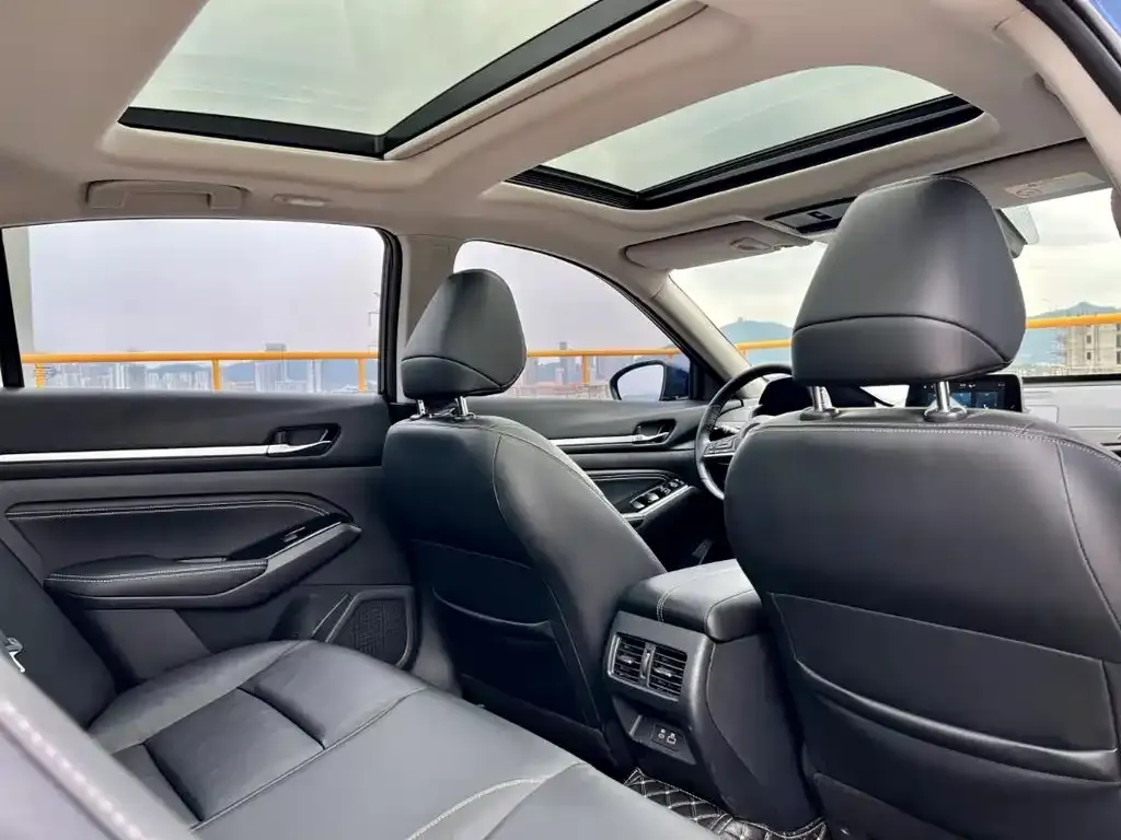 Nissan Teana 2021 из CN, фото 2