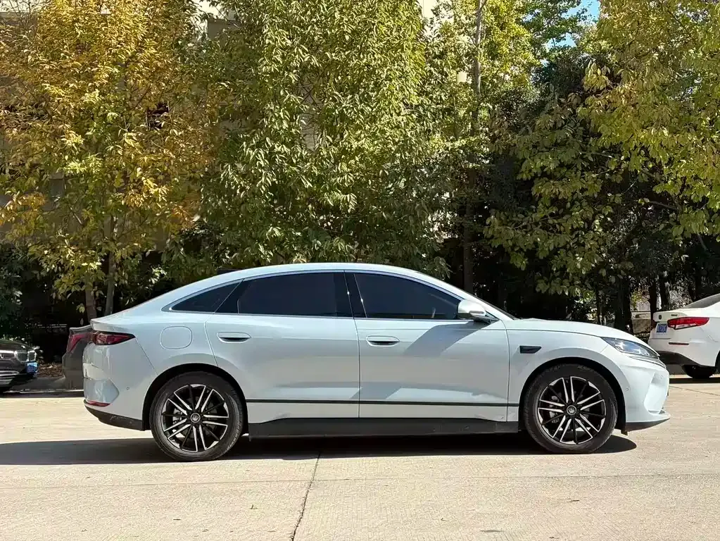 BYD Qin L 2025 из CN, фото 10