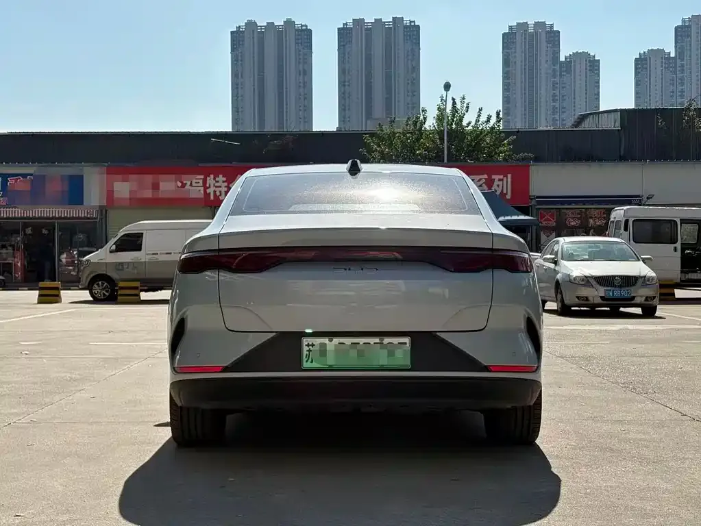 BYD Qin L 2025 из CN, фото 5