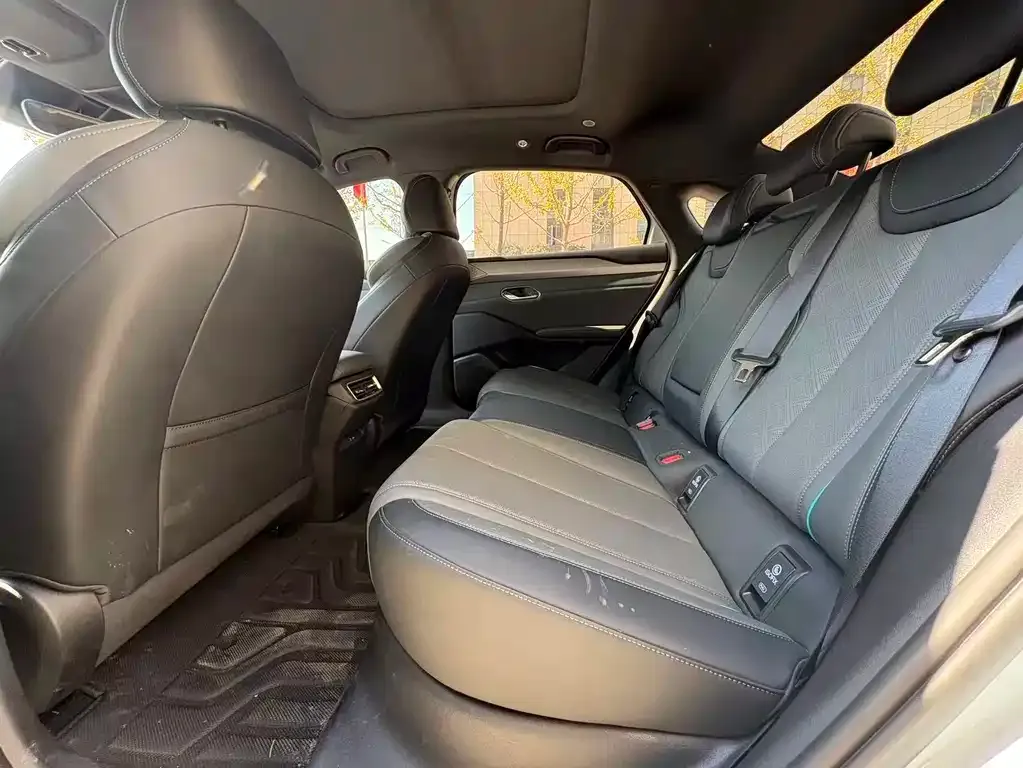 BYD Qin L 2025 из CN, фото 9