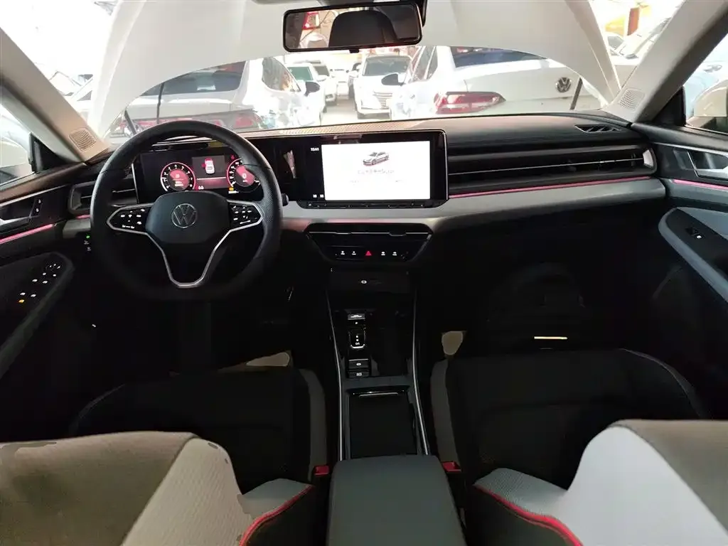 Volkswagen Lamando 2023 из CN, фото 10