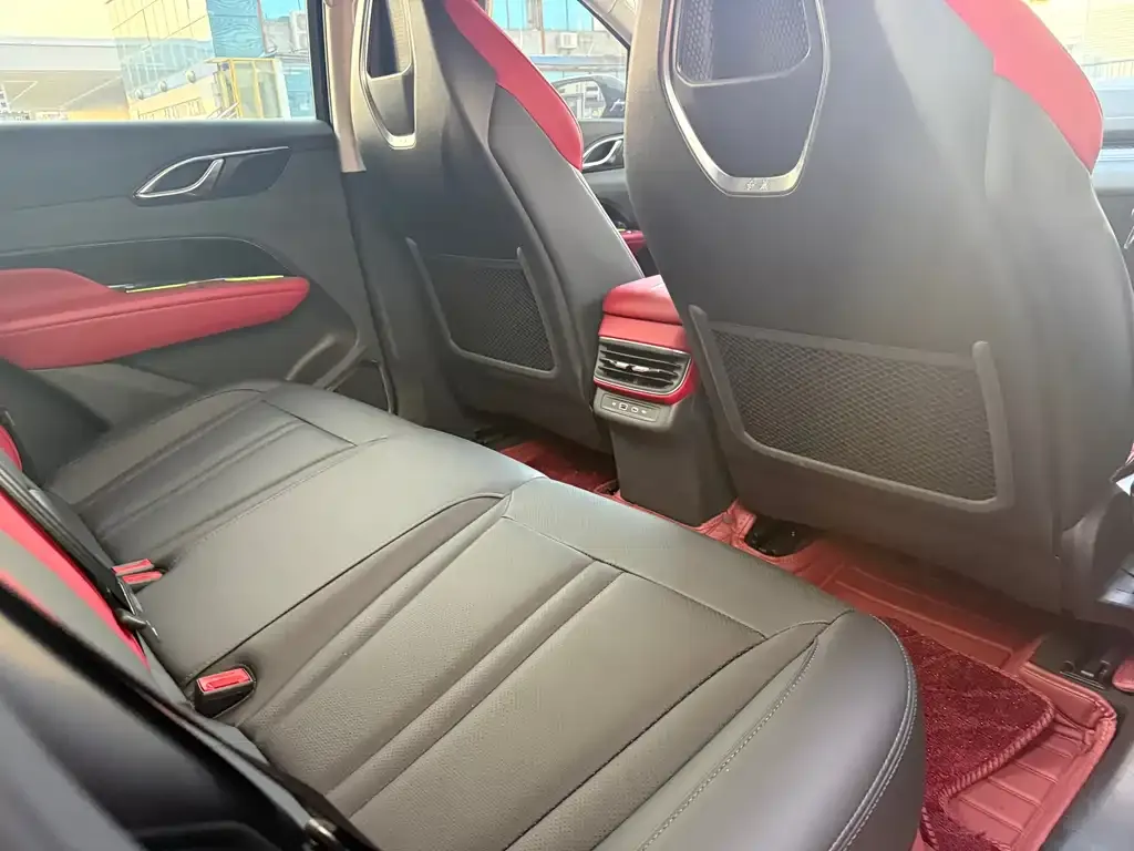 Hongqi HS3 2025 из CN, фото 5