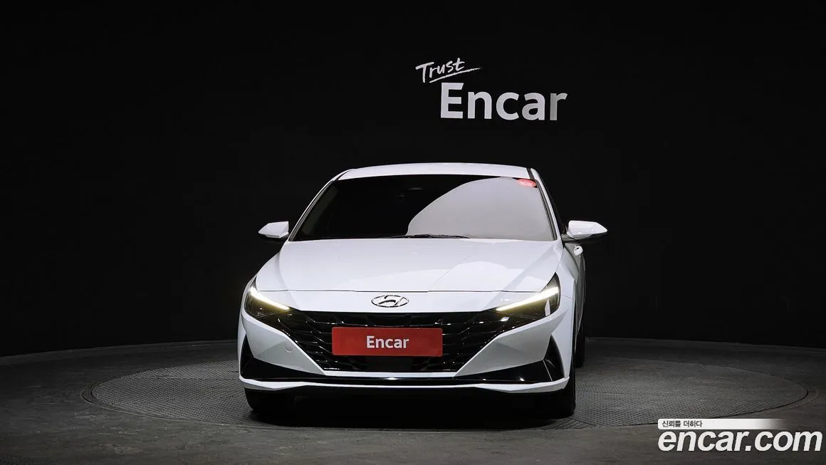 Hyundai AVANTE — фото 3