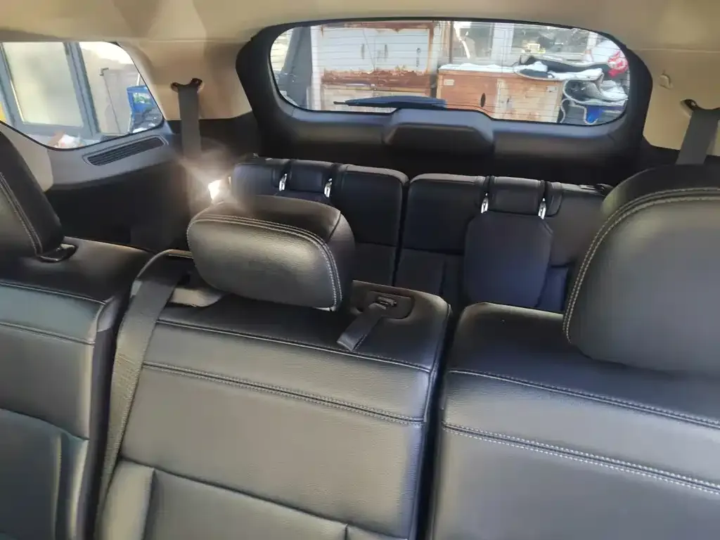 Ford Explorer 2021 из CN, фото 3