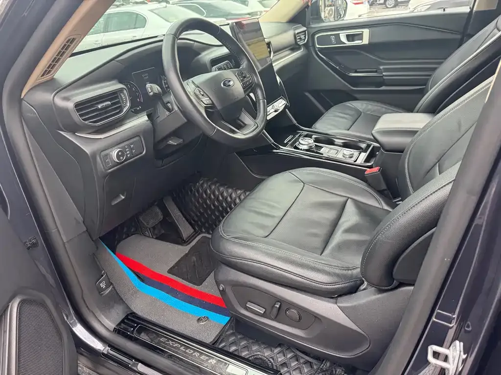 Ford Explorer 2021 из CN, фото 10