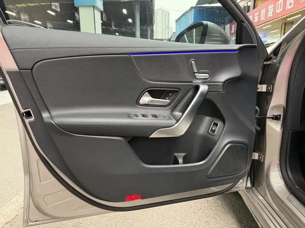 Mercedes-Benz A-Class 2021 из CN, фото 7