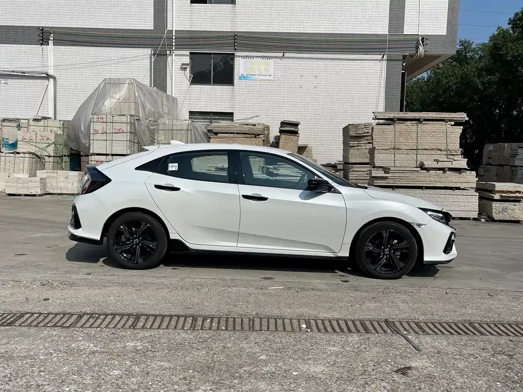 Honda Civic 2022 из CN, фото 4